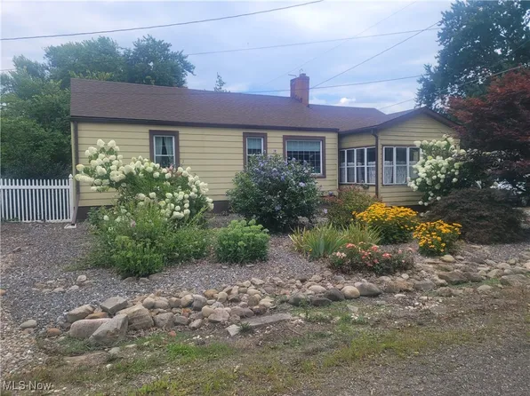 316 1/2 E Vermont Ave, Sebring, OH 44672