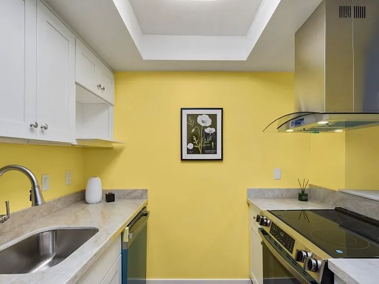 14605 NE 34th St #H012 — Photo 5