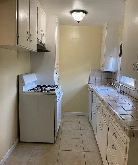 1066 Sherwood Ave #4 — Photo 10