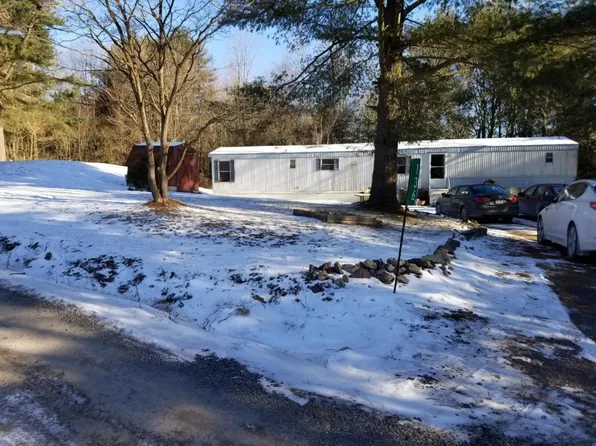 136 Vista Dr, Saylorsburg, PA 18353