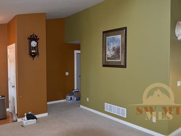 4th image of 2724 Daisy Dr
