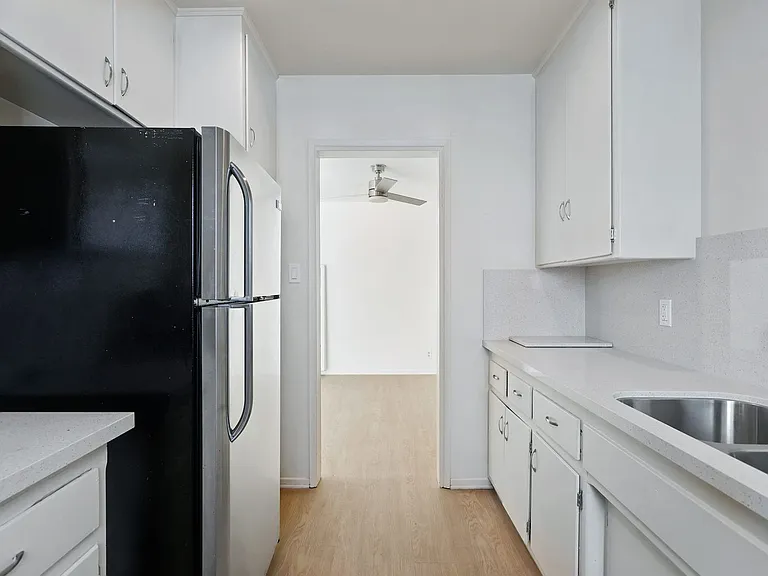 Gorham Apartments — Photo 5