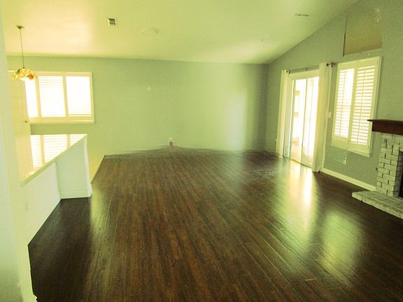 3rd image of 243 S Bernt Ave