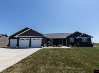 507 2nd Ave SW, Mapleton, MN 56065