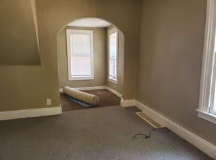 715 Locust St APT 2, Kalamazoo, MI 49007