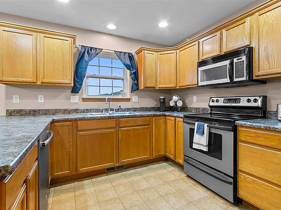 5th image of 115 Alydar Dr