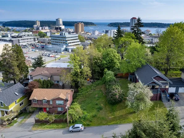 532 Selby St, Nanaimo, BC V9R 2R8