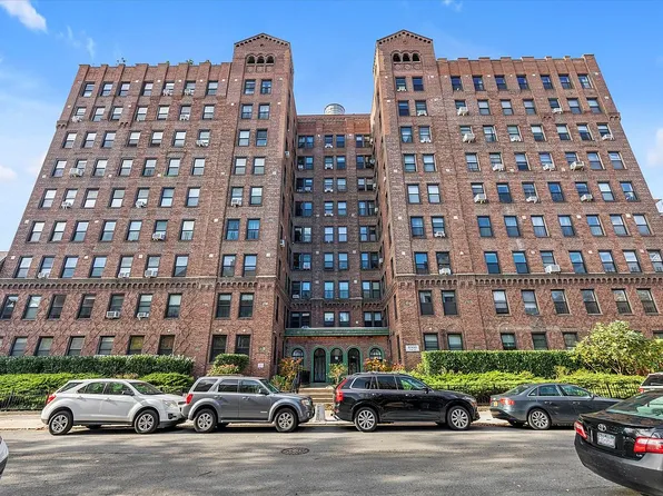 83-00 Talbot St APT 6H, Kew Gardens, NY 11415