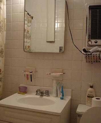 5th image of 2550 Olinville Ave APT 18K