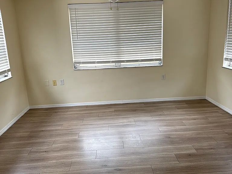 Bonus room off of the living room.