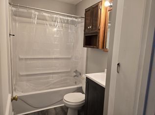 2007 E Lincoln Ave, Decatur, IL 62521