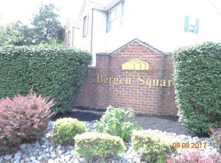 108 Drives James Parker Blvd #D6, Red Bank, NJ 07701