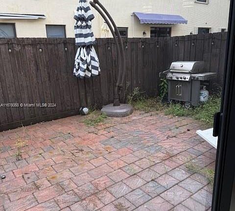 5th image of 8781 NW 98th Ct