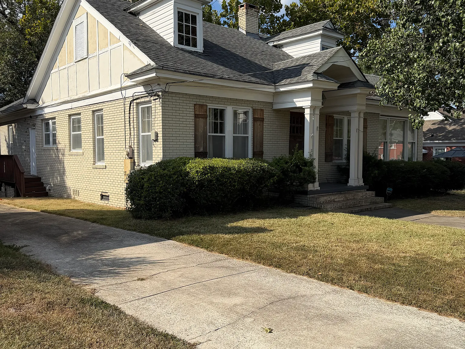 3 bed, 1650 sqft, $1,700 — Photo 2