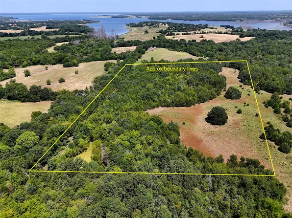 1600 County Road 2765, Honey Grove, TX 75446