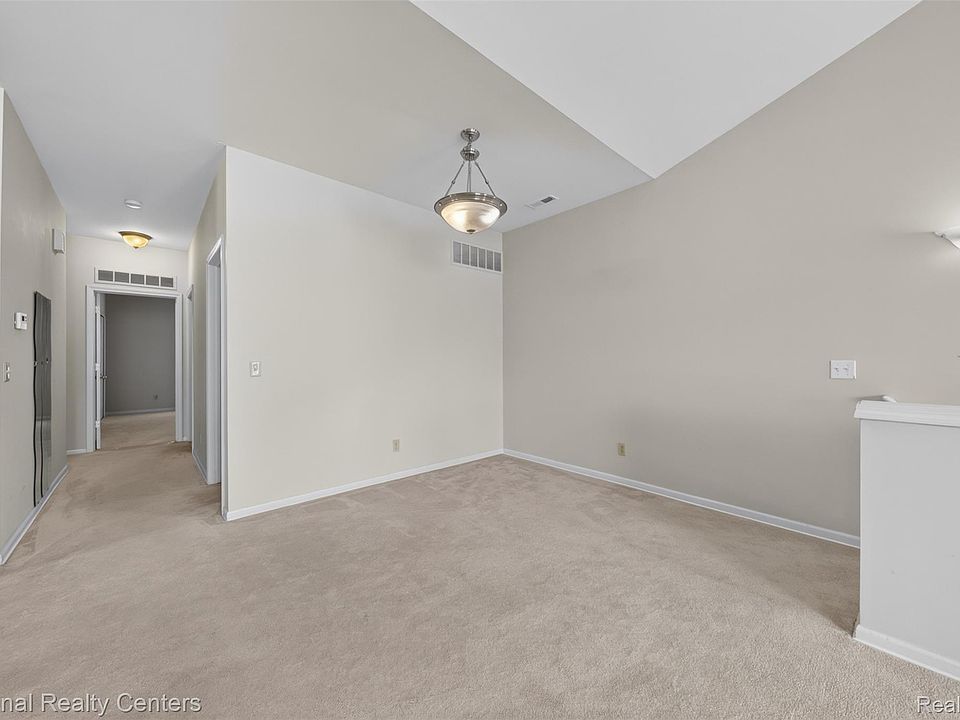 1179 Alameda Blvd, photo 13