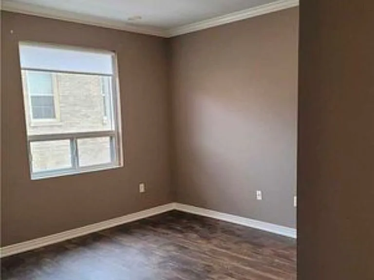 435 Colborne St #205 — Photo 9