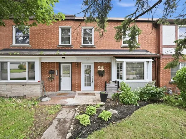2273 King St E, Hamilton, ON L8K 1X5