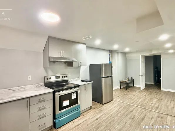 68 Mossgrove Cres #2, Brampton, ON L7A 3W4