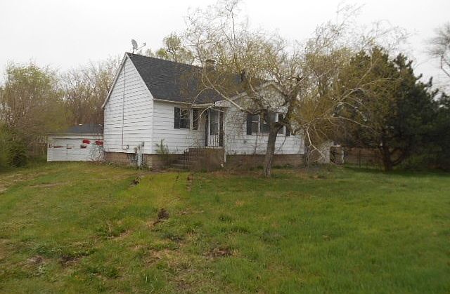 1st image of 21495 E Lincoln Hwy