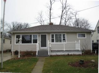 23934 Knickerbocker Rd, Bay Village, OH 44140