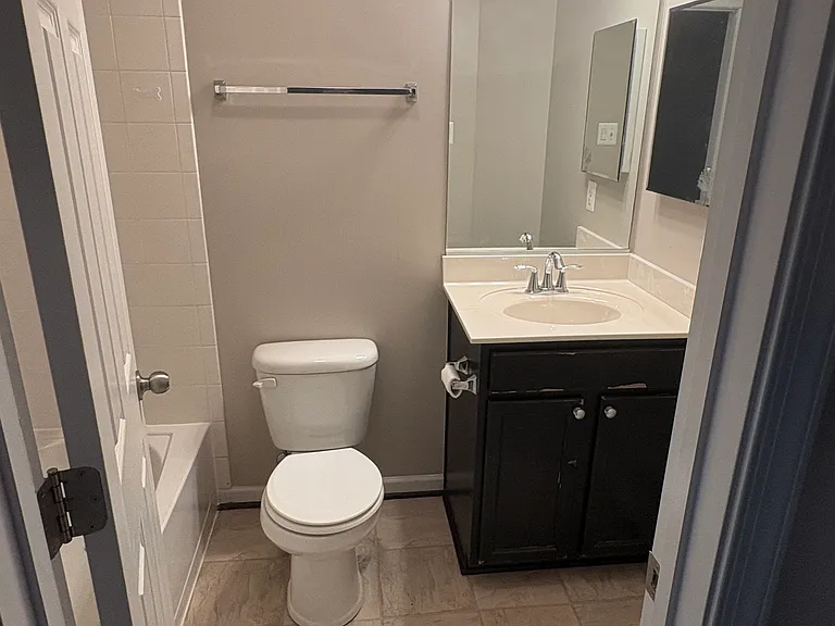 8507 Stansbury Lake Dr — Photo 22