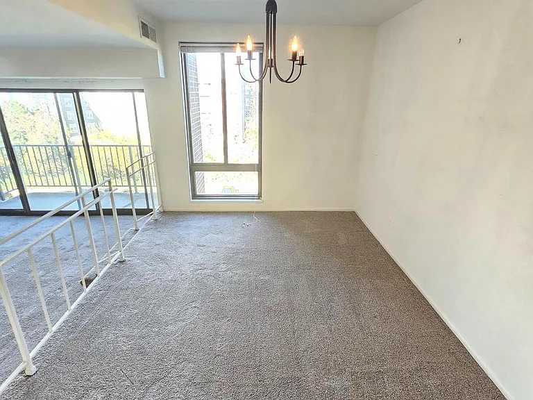 9900 Georgia Ave #415 — Photo 10
