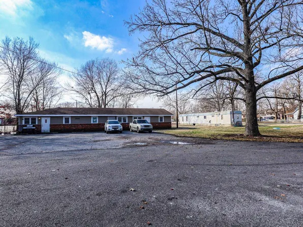 3409 Cook St, Paducah, KY 42003