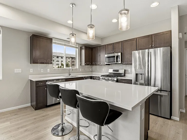 6419 N Dunkirk St — Photo 4