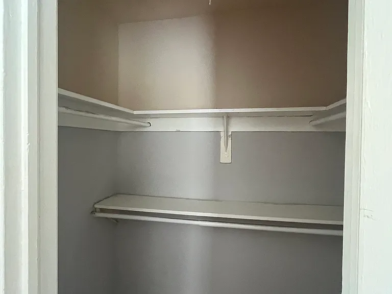 4818 Junius St — Photo 5