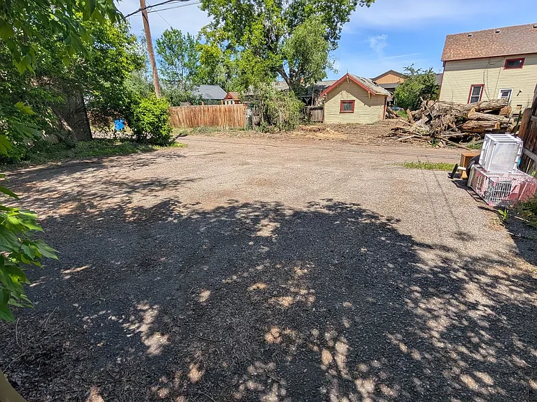 1730 S 5th St W — Photo 13