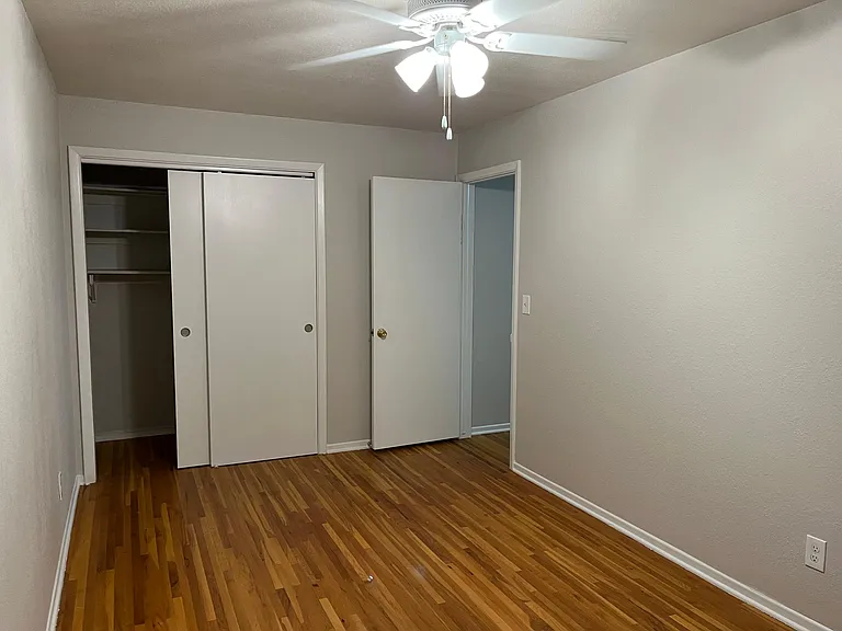 5647 S Fox St #C — Photo 18