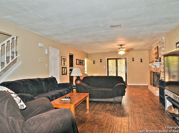 4th image of 8311 Timberwilde Dr