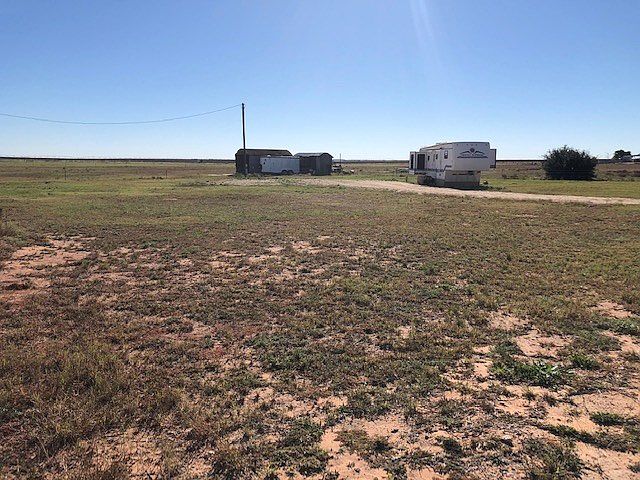 2nd image of 597 County Road 216