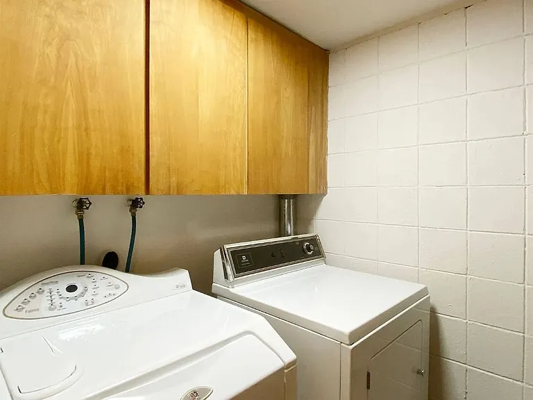 NW Alder Creek Dr — Photo 15