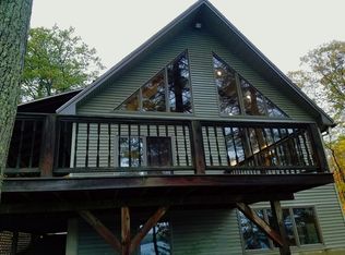 14 Lake Shore Dr, Wales, ME 04280
