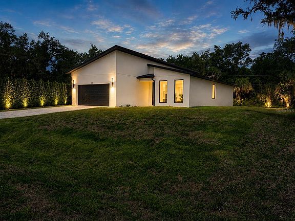 4th image of 301 EPPINGER DRIVE