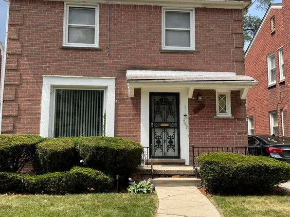 18475 Hartwell St, Detroit, MI 48235