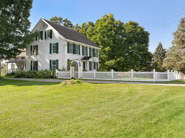 2736 Main Street, Fairfax, VT 05454