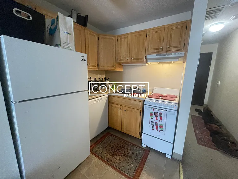 1076 Boylston St #1 — Photo 5