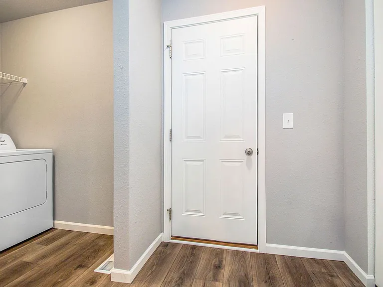 1867 Bluff Ridge Ct — Photo 10