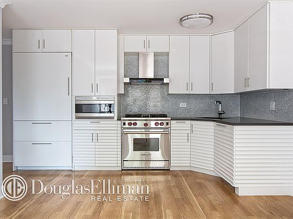 2nd image of 50 W 93rd St APT 4a
