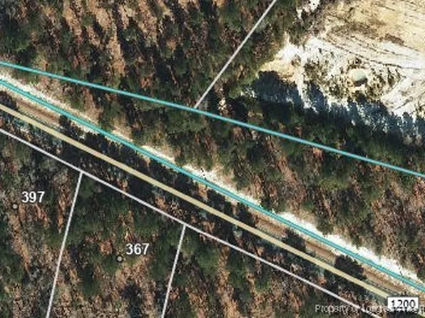 1 Dove Rd, Cameron, NC 28326