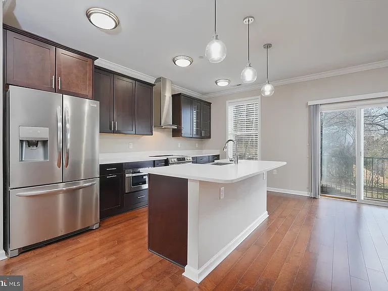 412 Woodcrest Dr SE #412B — Photo 9