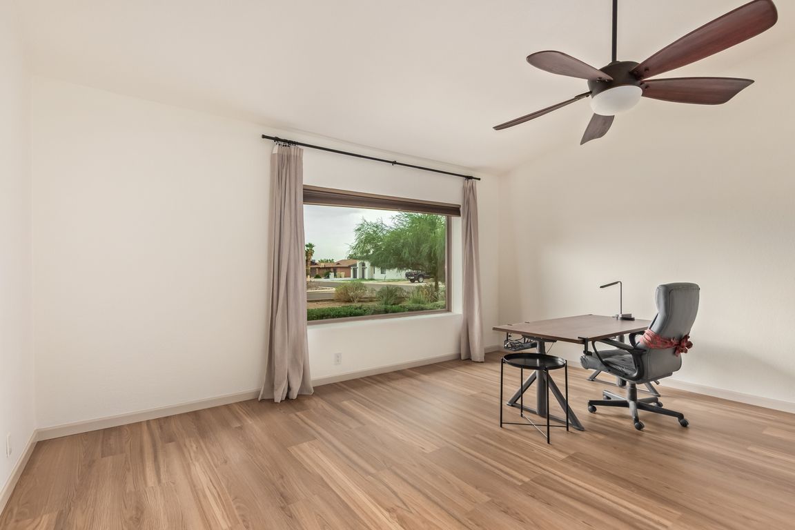 next background image