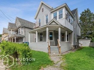 185 Market St #2, Amsterdam, NY 12010