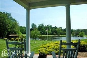 2nd image of 2001 Connolly Rd