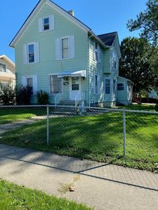 933 Grove St, Aurora, IL, 60505