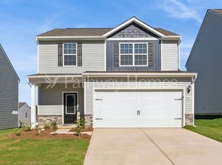 2041 Transatlantic Ave, Charlotte, NC 28215