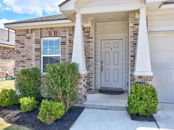 1233 Whippletree Trl, Georgetown, TX 78626